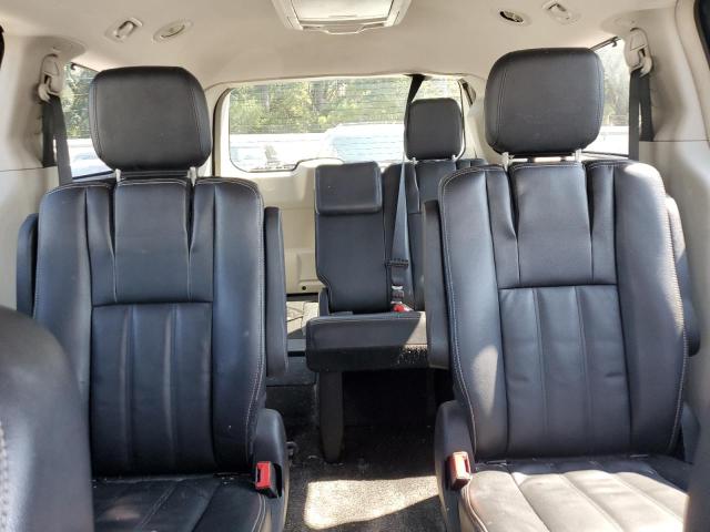 Photo 10 from auction – 2014 CHRYSLER TOWN & COU with VIN 2C4RC1BG6ER116184