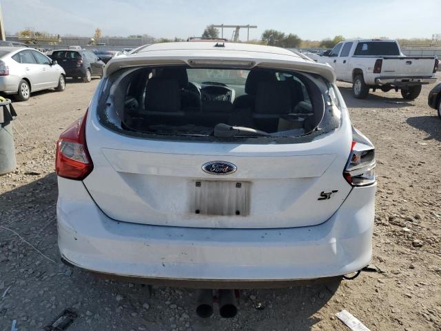 Photo 6 from auction – 2014 FORD FOCUS ST with VIN 1FADP3L92EL117616