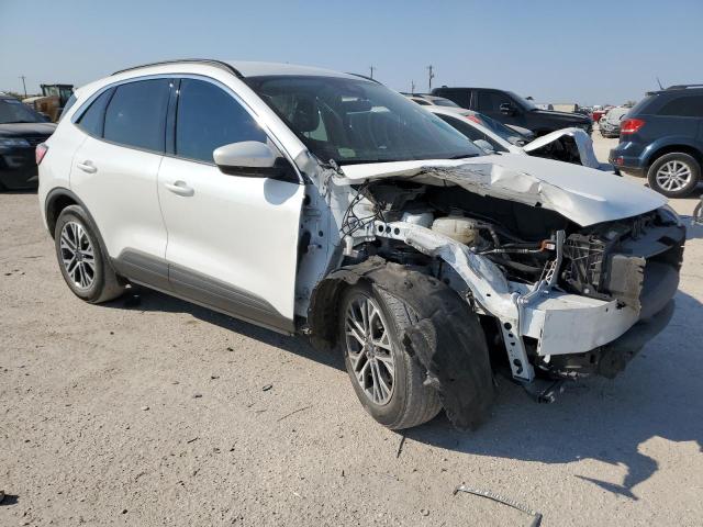 Photo 4 from auction – 2020 FORD ESCAPE SEL with VIN 1FMCU0H67LUA75605