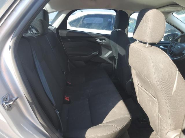 Photo 10 from auction – 2016 FORD FOCUS SE with VIN 1FADP3FE9GL374851