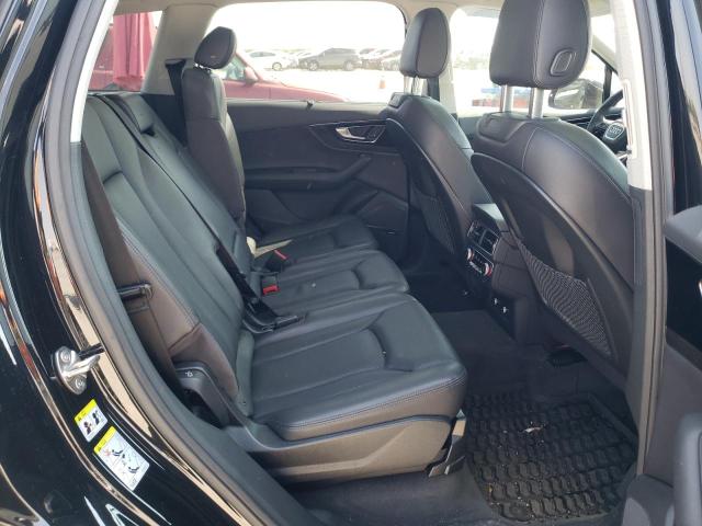 Photo 11 from auction – 2019 AUDI Q7 PREMIUM with VIN WA1LAAF7XKD016720