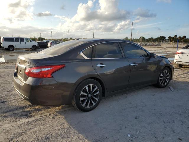 Photo 3 from auction – 2017 NISSAN ALTIMA SL with VIN 1N4AL3AP6HC184837