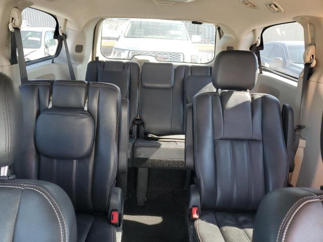 Photo 10 from auction – 2013 CHRYSLER TOWN & COU with VIN 2C4RC1BG7DR583340