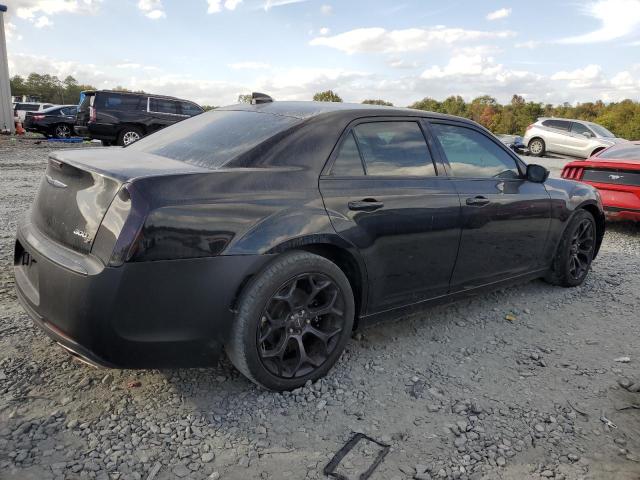 Photo 3 from auction – 2019 CHRYSLER 300 S with VIN 2C3CCABG0KH618118
