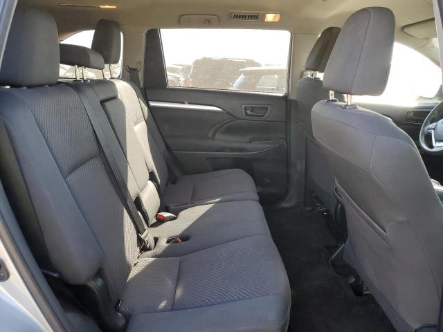 Photo 10 from auction – 2019 TOYOTA HIGHLANDER with VIN 5TDBZRFH2KS946181