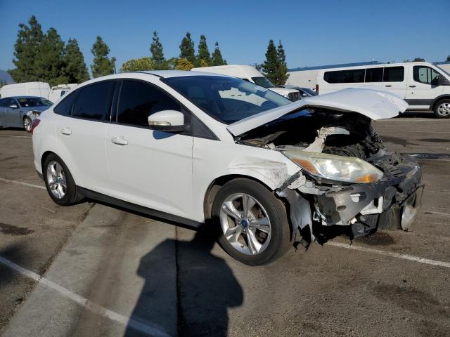 Photo 4 from auction – 2014 FORD FOCUS SE with VIN 1FADP3F27EL219265