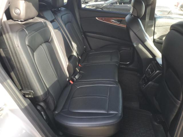 Photo 11 from auction – 2017 LINCOLN MKX RESERV with VIN 2LMPJ8LR8HBL48983