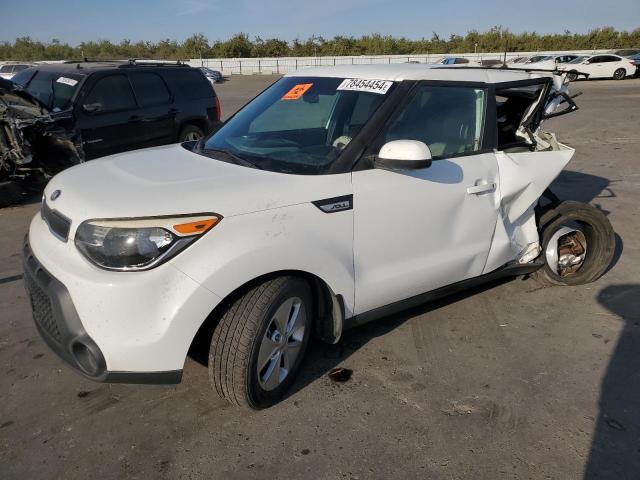KIA SOUL 2015 with VIN KNDJN2A29F7774944 - Photo from auction