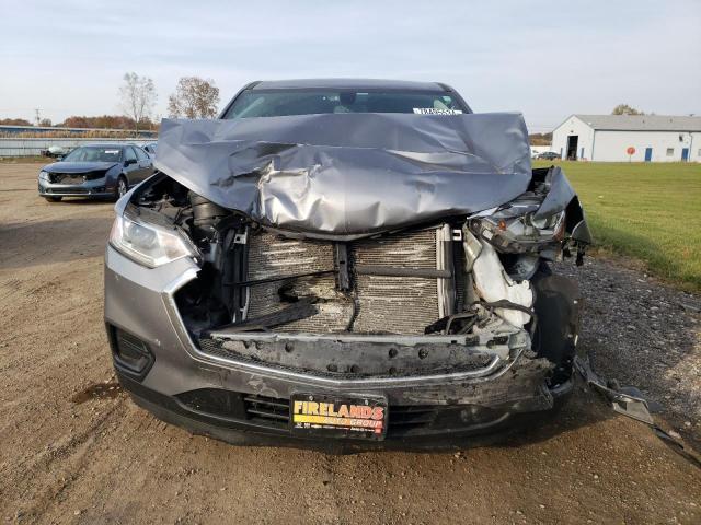 Photo 5 from auction – 2018 CHEVROLET TRAVERSE L with VIN 1GNERFKW7JJ234025