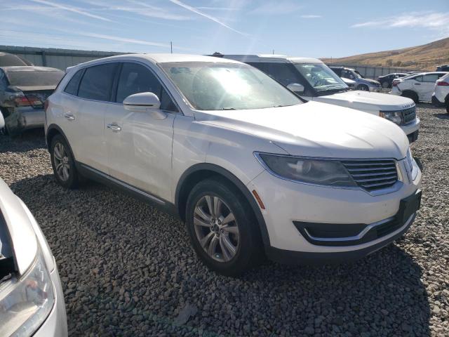 Photo 4 from auction – 2016 LINCOLN MKX PREMIE with VIN 2LMTJ6JR0GBL42485