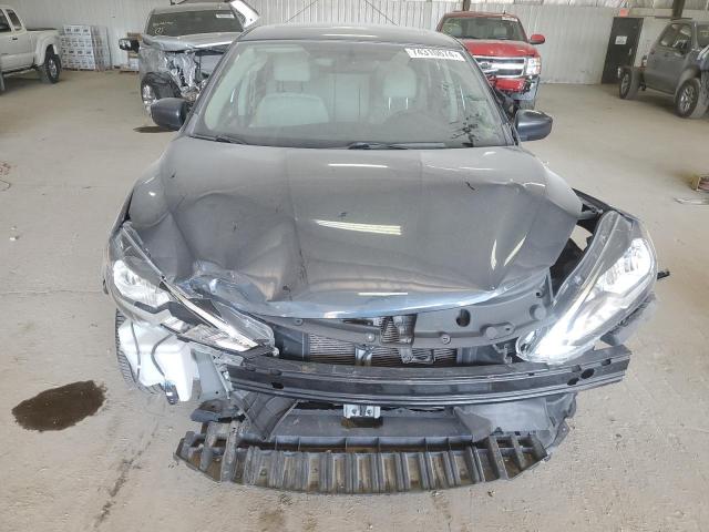 Photo 5 from auction – 2017 NISSAN SENTRA S with VIN 3N1AB7AP3HY328326