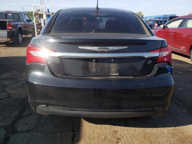 Photo 6 from auction – 2013 CHRYSLER 200 TOURIN with VIN 1C3CCBBB2DN658432