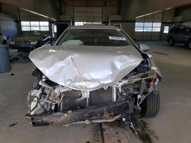Photo 5 from auction – 2017 TOYOTA COROLLA L with VIN 5YFBURHE5HP635802