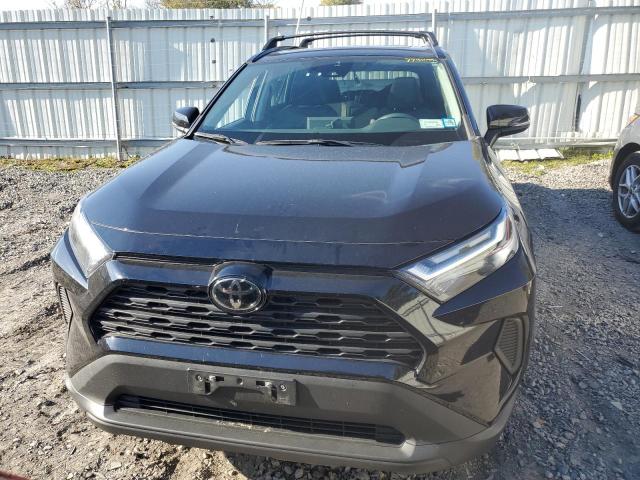 Photo 5 from auction – 2022 TOYOTA RAV4 XLE with VIN 2T3P1RFV1NC264674
