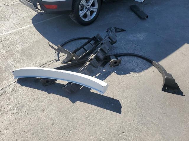 Photo 13 from auction – 2016 FORD ESCAPE SE with VIN 1FMCU0G90GUB74297