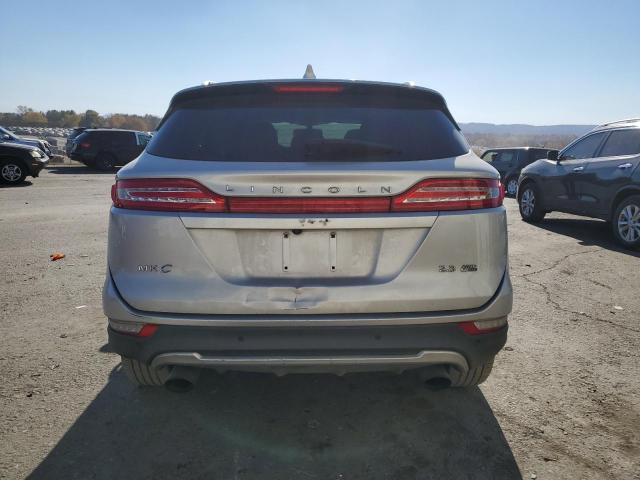 Photo 6 from auction – 2016 LINCOLN MKC RESERV with VIN 5LMTJ3DH3GUJ05560