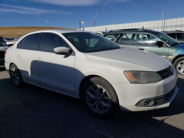 Photo 4 from auction – 2014 VOLKSWAGEN JETTA with VIN 3VWL17AJ7EM419796