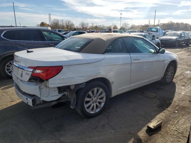 Photo 3 from auction – 2014 CHRYSLER 200 TOURIN with VIN 1C3BCBEB1EN158044