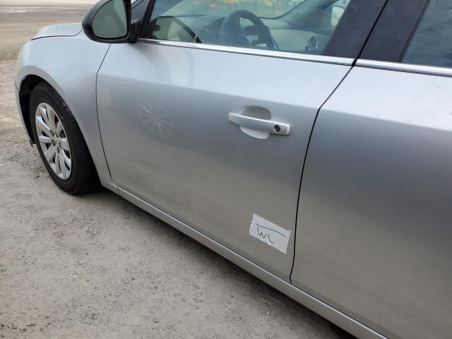 Photo 12 from auction – 2011 CHEVROLET CRUZE LS with VIN 1G1PC5SH9B7238437