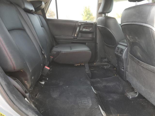 Photo 11 from auction – 2017 TOYOTA 4RUNNER SR with VIN JTEBU5JR5H5456819