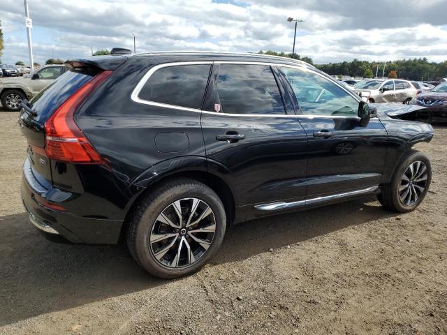 Photo 3 from auction – 2023 VOLVO XC60 PLUS with VIN YV4L12RN2P1332950
