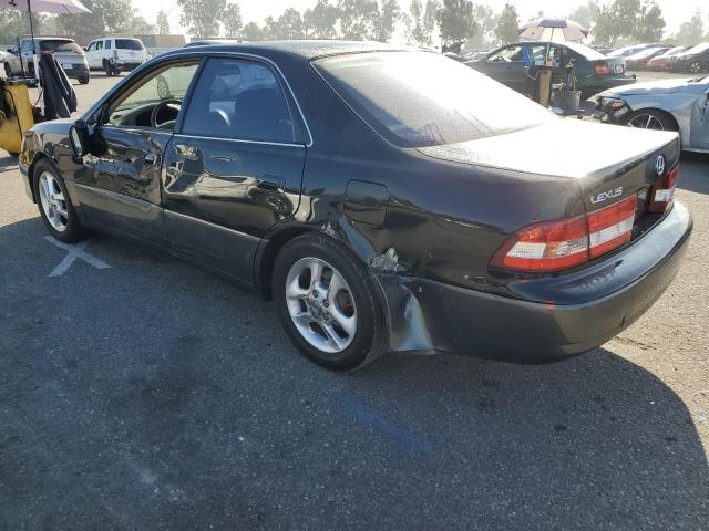 Photo 2 from auction – 2000 LEXUS ES 300 with VIN JT8BF28G2Y5088230