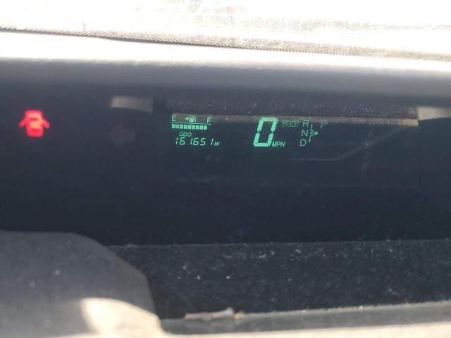 Photo 9 from auction – 2005 TOYOTA PRIUS with VIN JTDKB22U657031895