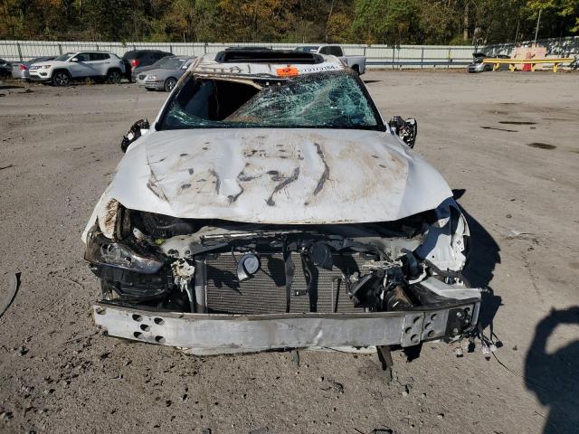 Photo 5 from auction – 2017 LEXUS IS 350 with VIN JTHCE1D29H5013858