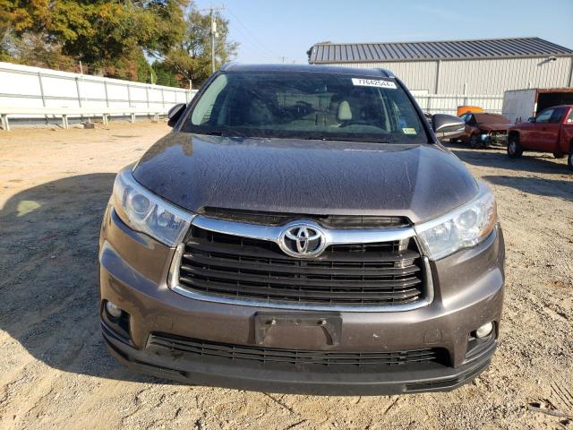 Photo 5 from auction – 2015 TOYOTA HIGHLANDER with VIN 5TDJKRFH1FS129502