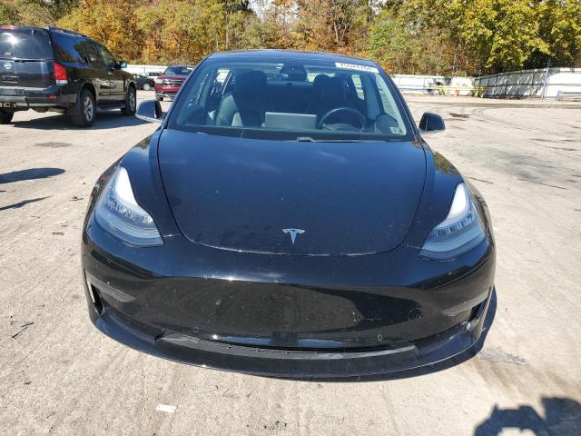 Photo 5 from auction – 2018 TESLA MODEL 3 with VIN 5YJ3E1EA3JF152864