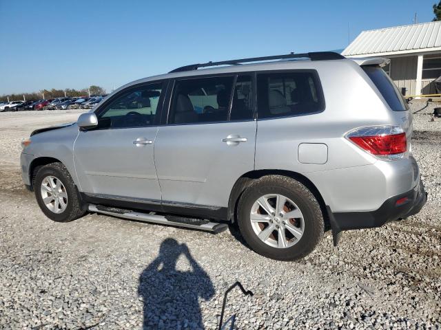 Photo 2 from auction – 2012 TOYOTA HIGHLANDER with VIN 5TDZK3EH7CS057007