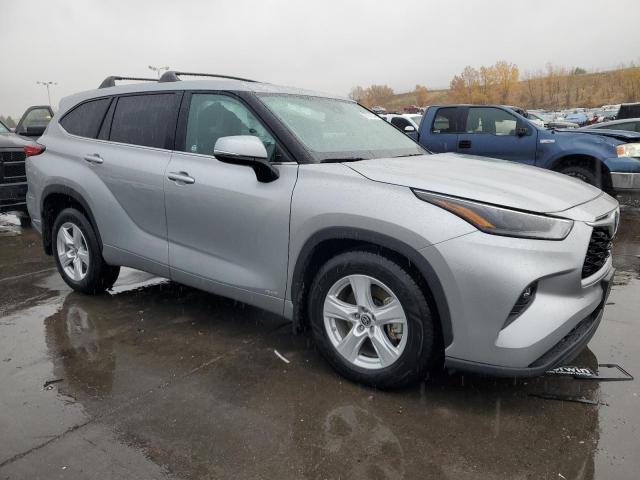 Zdjęcie 4 z aukcji – 2023 TOYOTA HIGHLANDER z VIN 5TDBBRCH0PS113799