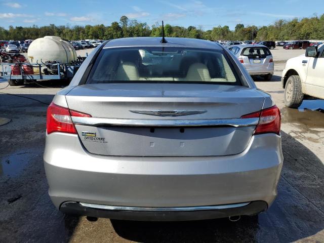 Photo 6 from auction – 2013 CHRYSLER 200 TOURIN with VIN 1C3CCBBG2DN731827