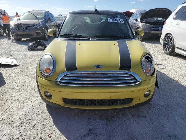 Photo 5 from auction – 2010 MINI COOPER with VIN WMWMR3C5XATU97457