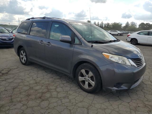 Photo 4 from auction – 2012 TOYOTA SIENNA LE with VIN 5TDKK3DC0CS201262