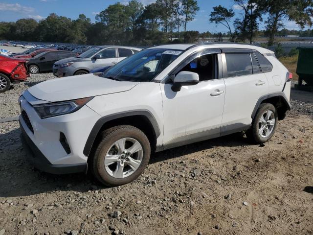 TOYOTA RAV4 XLE 2019 with VIN 2T3W1RFV3KC032715 - Photo from auction