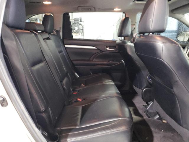 Photo 11 from auction – 2015 TOYOTA HIGHLANDER with VIN 5TDKKRFH5FS118040
