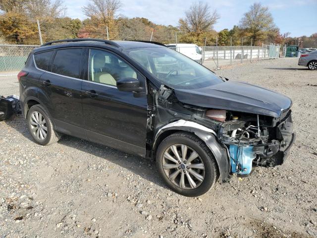 Photo 4 from auction – 2019 FORD ESCAPE SEL with VIN 1FMCU9HD0KUA02450