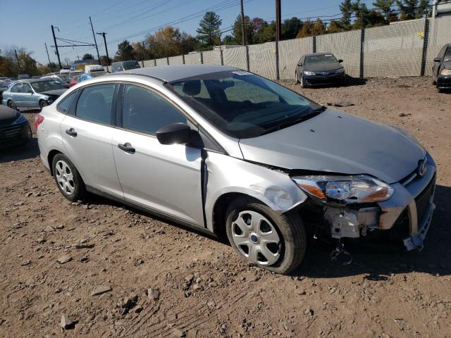 Photo 4 from auction – 2013 FORD FOCUS S with VIN 1FADP3E2XDL103591