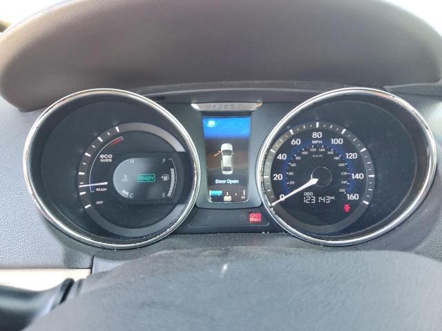 Photo 9 from auction – 2014 HYUNDAI SONATA HYB with VIN KMHEC4A40EA114857