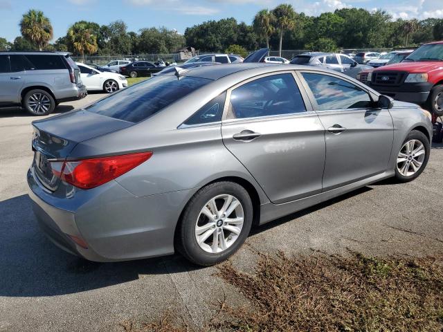 Photo 3 from auction – 2014 HYUNDAI SONATA GLS with VIN 5NPEB4AC7EH815466