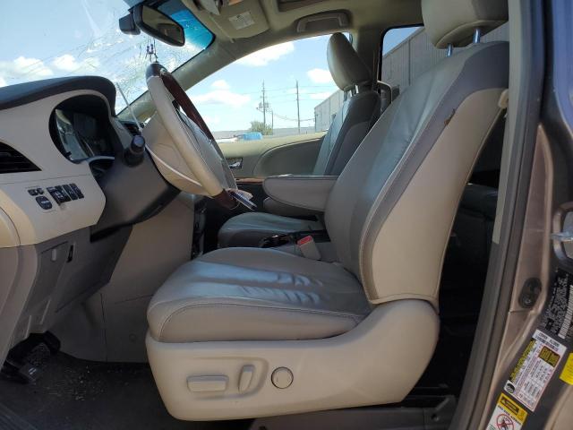 Photo 7 from auction – 2012 TOYOTA SIENNA XLE with VIN 5TDYK3DC3CS182037