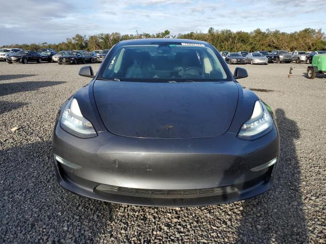 Photo 5 from auction – 2018 TESLA MODEL 3 with VIN 5YJ3E1EB2JF116740