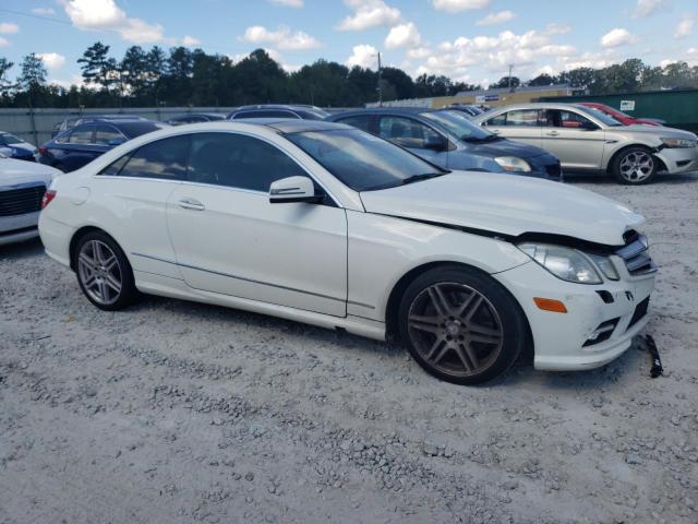 Photo 4 from auction – 2010 MERCEDES-BENZ E 550 with VIN WDDKJ7CB8AF032517