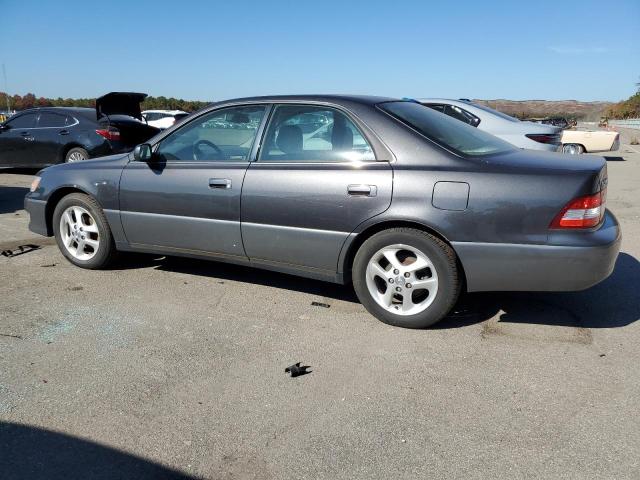 Снимка 2 от търг – 2000 LEXUS ES 300 с VIN JT8BF28GXY5085446
