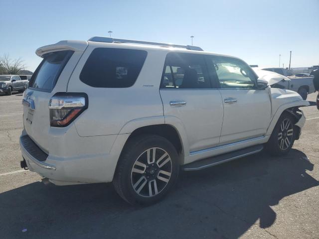 Photo 3 from auction – 2017 TOYOTA 4RUNNER SR with VIN JTEZU5JR4H5156543