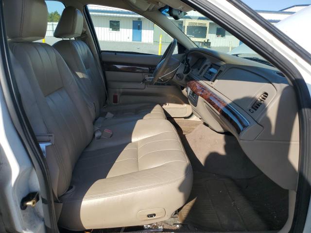 Photo 7 from auction – 2004 MERCURY GRAN MARQ with VIN 2MEFM75W24X674628