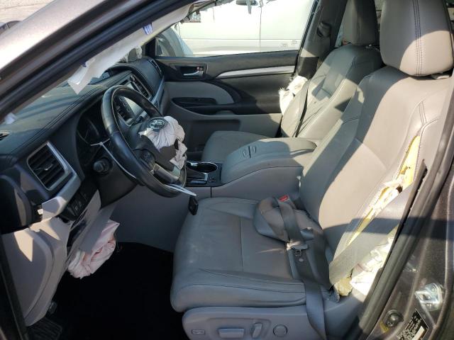 Photo 7 from auction – 2017 TOYOTA HIGHLANDER with VIN 5TDKZRFH4HS509291