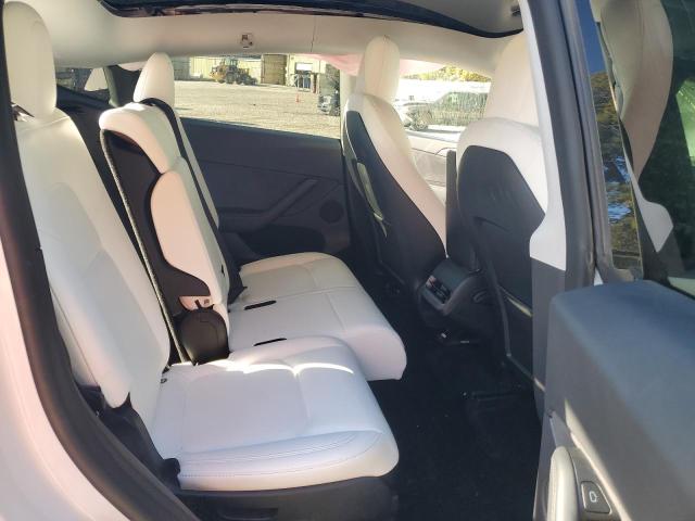 Photo 10 from auction – 2022 TESLA MODEL Y with VIN 7SAYGAEEXNF546955