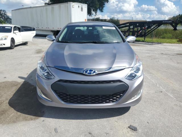 Photo 5 from auction – 2015 HYUNDAI SONATA HYB with VIN KMHEC4A42FA127823